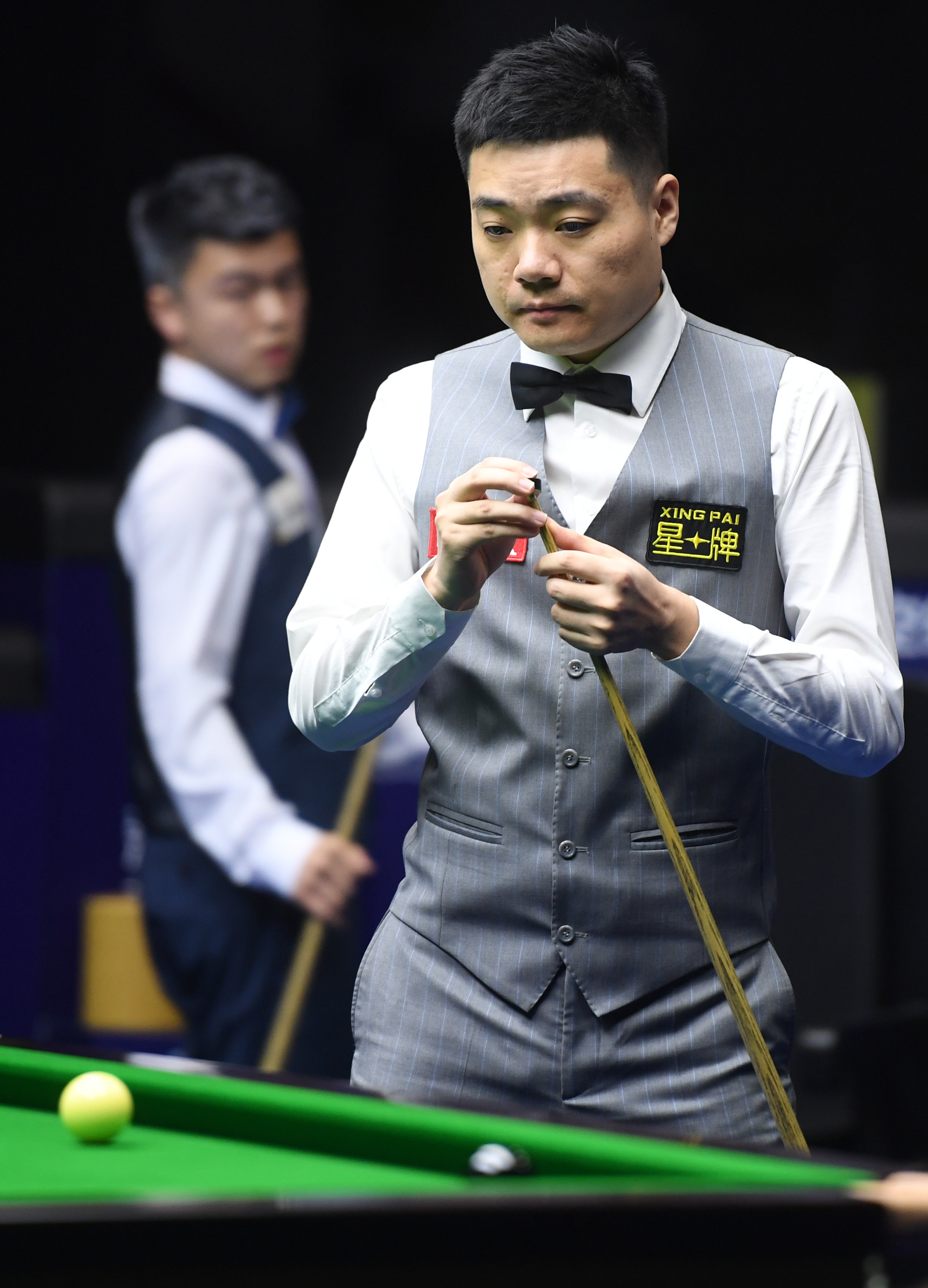 比斯利无疑 比斯利无疑