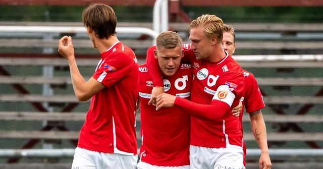 人数剧增 人数剧增