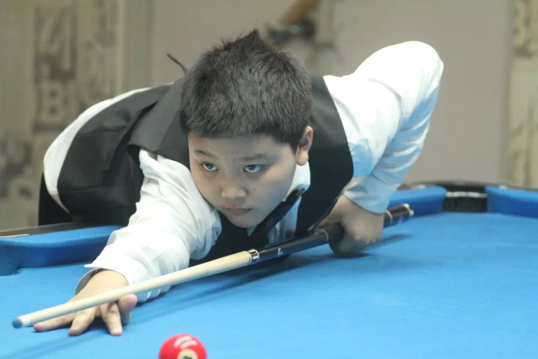 运动员们不 运动员们不