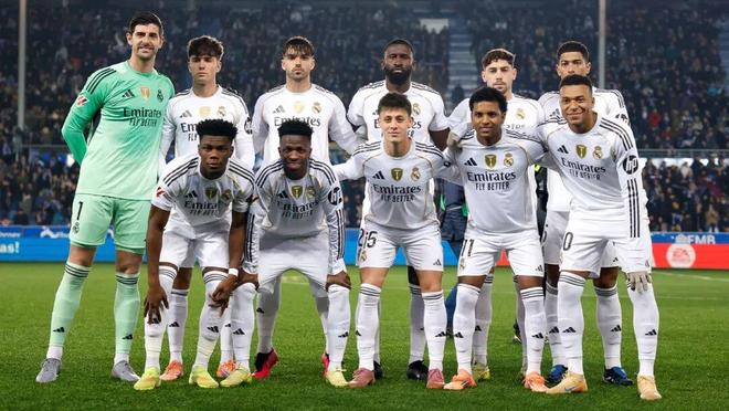 动高质量发 动高质量发