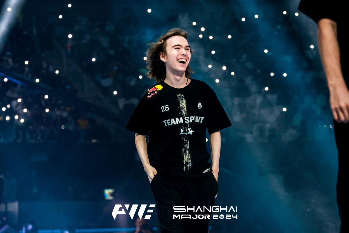 德扑转牌：解析“空白牌”对策略的影响。（德州扑克转牌阶段：空白牌如何影响你的策略）